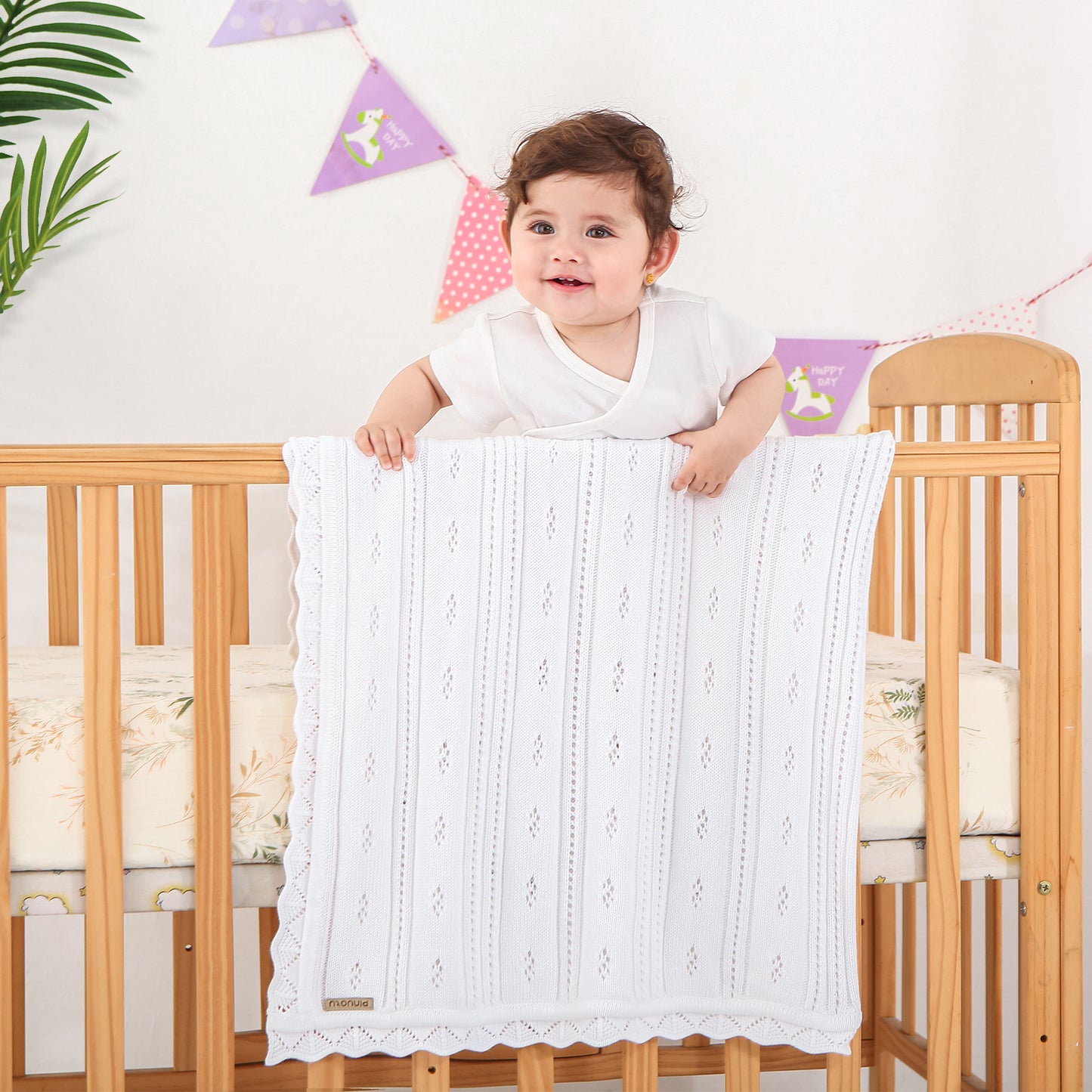 WHITE POINTELLE BLANKET