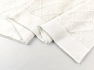 WHITE DIAMOND CHECKERED BLANKET