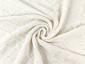 BEIGE DIAMOND CHECKERED BLANKET